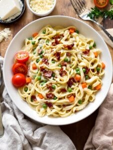delicious creamy bacon sauce