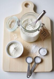 make self rising flour easily